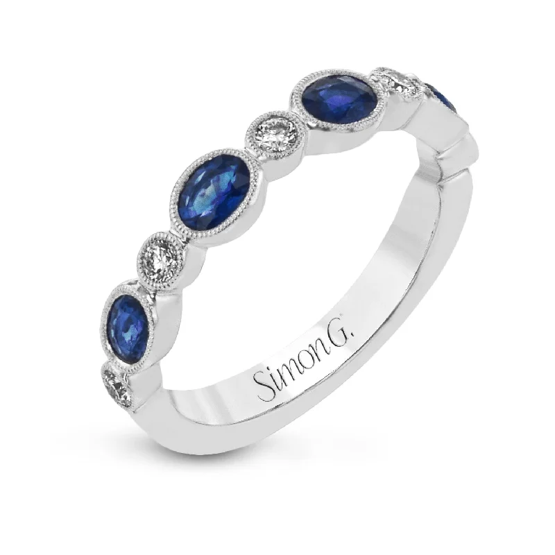 Fashion-Forward Geometric Jewelry For Contemporary Style Paradise Gemstone Fashion Ring In 18k Gold With Diamonds Fashion-Forward Geometric Jewelry For Contemporary Style Paradise Gemstone Fashion Ring In 18k Gold With Diamonds