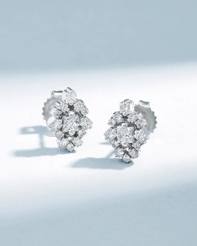 La Fantaisie Star Diamond Studs