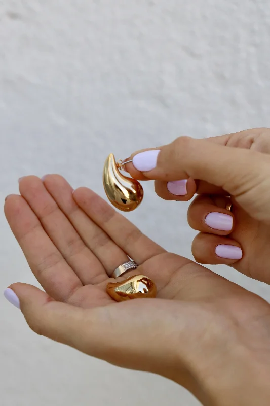 Shop Trending Jewelry With Exclusive Savings GIA TEARDROP STUD