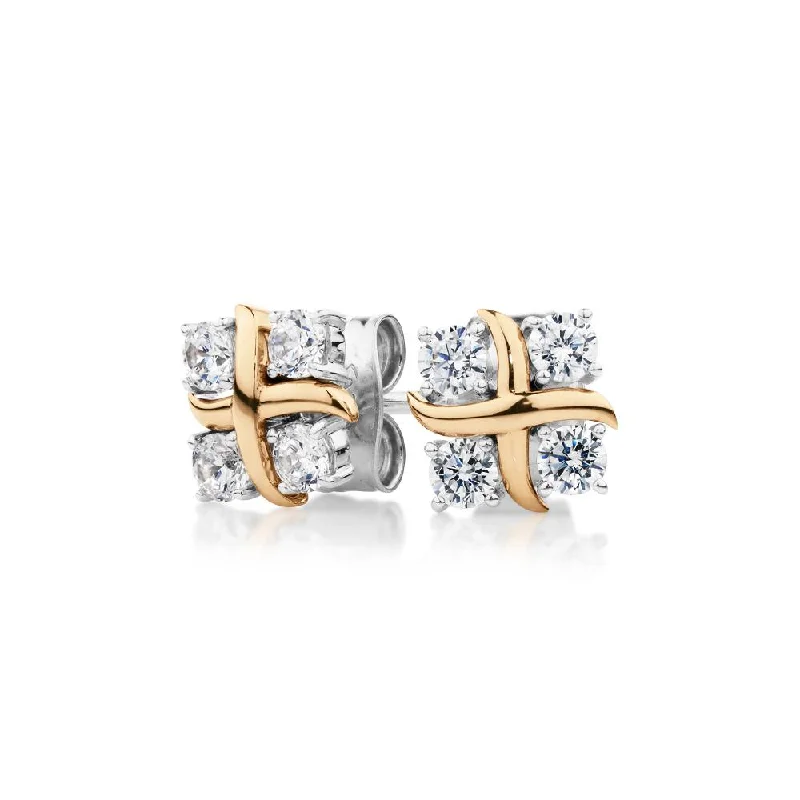 Elegant Jewelry At Unbeatable Offers – Shop Before It's Gone Round Brilliant fancy earrings with 0.48 carats* of diamond simulants in 10 carat yellow gold and sterling silver Elegant Jewelry At Unbeatable Offers – Shop Before It's Gone Round Brilliant fancy earrings with 0.48 carats* of diamond simulants in 10 carat yellow gold and sterling silver