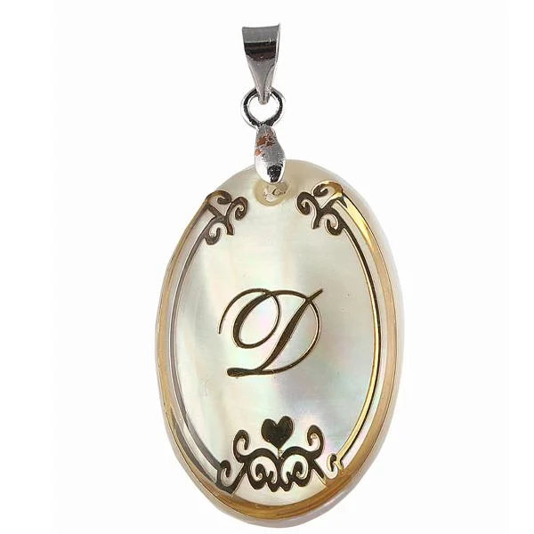 Regina Alphabet D" Shell Pendant