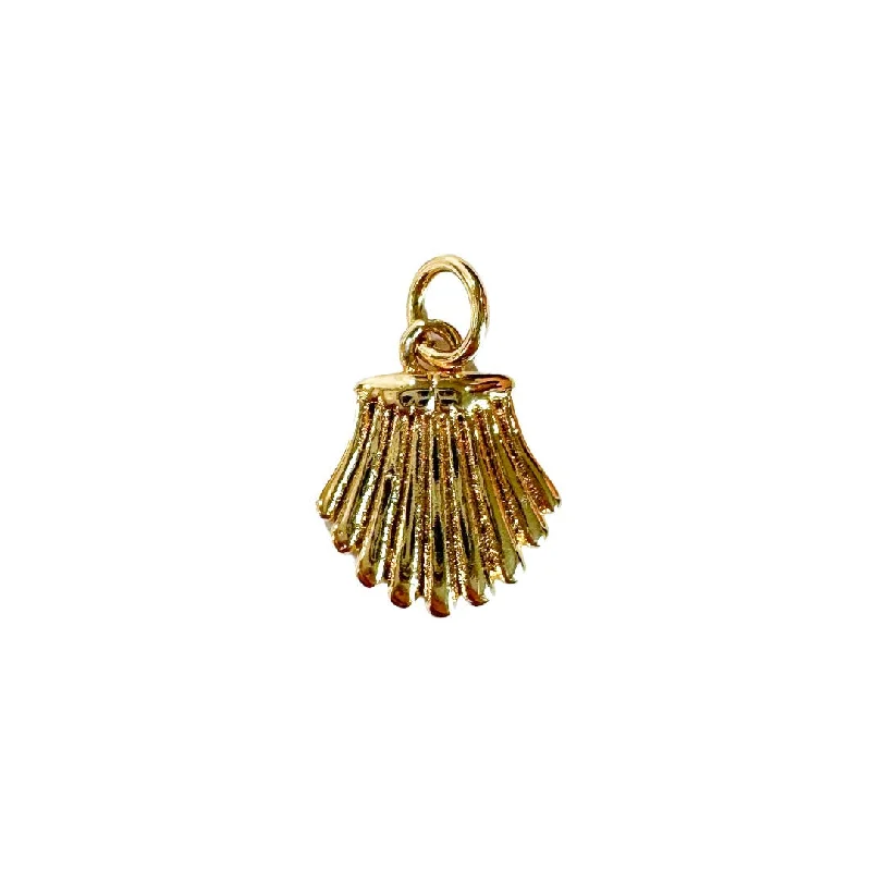 Bold And Beautiful Jewelry Now At Irresistible Prices Mini Clam Seashell Charm For Charm Necklace & Bracelet