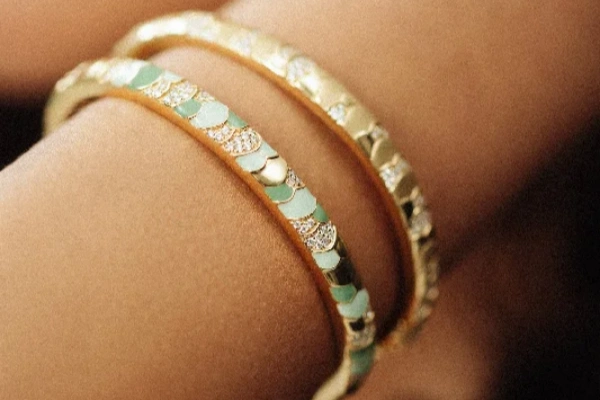 Bracelets & Bangles